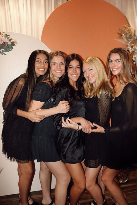 DRESS LINKED BELOW🖤🥳pref day, cute, sorority, friends, black dress, college, pic inspo Black Pref Dress, Sorority Recruitment Dress, Pref Dresses, Sorority Recruitment Dresses, College Pic, Preference Night, Sorority Socials, Sorority Girls, Wear Black Dresses