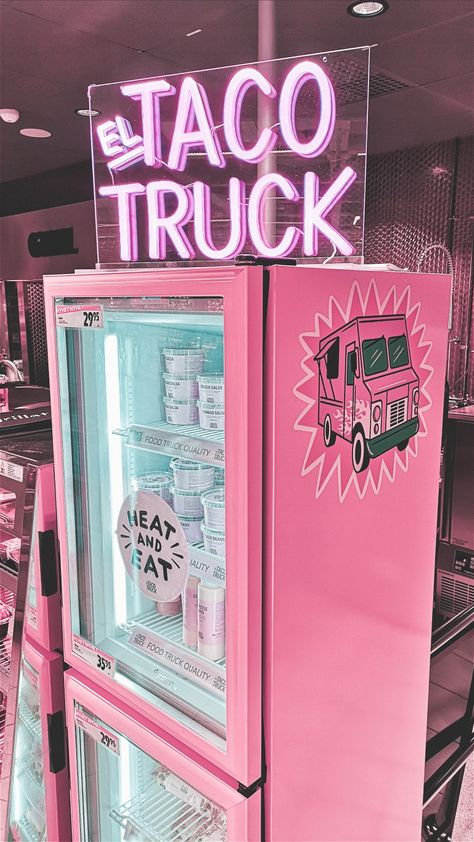 #pink #tacos #pinkaesthetic Pink Taco Aesthetic, Pink Island Aesthetic, Taco Truck Aesthetic, Pink Tacos, Tacos Aesthetic, Balloon Bar, Mexican Bar, Green Inspo, Pink Taco