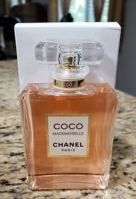 Chanel Paris Perfume, Coco Mademoiselle Intense, Perfume Chanel, Paris Perfume, Perfume Body Spray, Perfume Collection Fragrance, Bath And Body Works Perfume, Chanel Perfume, Body Smells