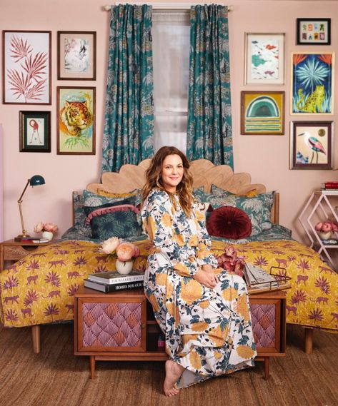 Drew Barrymore’s Flower Home Fall Collection Features Three Smart Storage Solutions Eclectic Furniture, Home Storage Solutions, Drew Barrymore, Smart Storage, Mug Design, Making Room, Elle Decor, Fall Collections, Home Collections