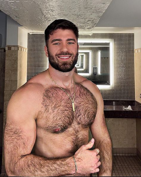 Muscle | Fearsome Beard | Page 7 Handsome Bearded Men, Scruffy Men, Beard Hairstyle, Beard Lover, Beefy Men, Bear Men, Nikko, Shirtless Men, Post Workout