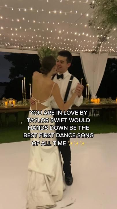 Ruby Olivia on TikTok Taylor Swift First Dance Songs, Taylor Swift Wedding Ideas, Wedding Taylor Swift, Taylor Swift Wedding, First Dance Wedding Songs, Farmers Market Flowers, Forest Theme Wedding, Indie Wedding, Star Wars Wedding