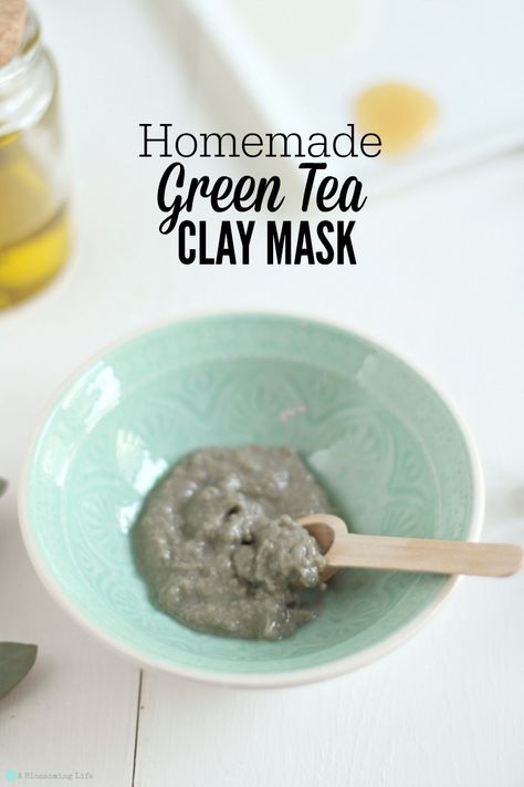 This simple, all natural green tea face mask is full of antioxidants, helps decrease inflammation, and hydrate the skin. Revealing rejuvenated skin. Avocado Face Mask Recipe, Tea Face Mask, Lemon Face, Tumeric Face, Green Tea Face Mask, Face Mask For Blackheads, Avocado Face Mask, Green Tea Face, Skin Tightening Face