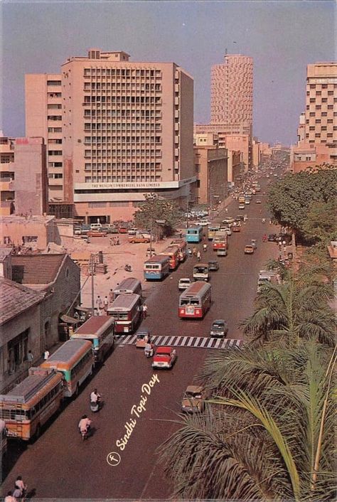 Pakistan Pictures, Childhood Memories 80s, Pakistan Culture, Pakistan Zindabad, Nostalgia Aesthetic, Indus Valley Civilization, Karachi Pakistan, India And Pakistan, South Asia