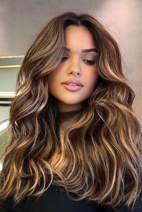 Iced Caramel Latte Hair Color, Hair Color Ideas Chocolate Brown, Caramel Brunette Hair, Biogel Nails, Brown Hair Colours, Caramel Brunette, Cinnamon Brown Hair, Hair Color For Tan Skin, Dark Caramel Hair