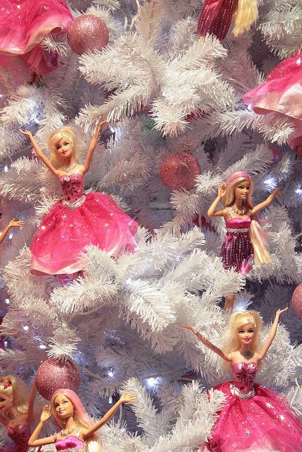 Half of me thinks this is awesome and the other half of me thinks whoever did this has issues. Barbie Christmas Tree, Barbie Christmas Ornaments, Barbie Christmas, Christmas Barbie, Im A Barbie Girl, Holiday Barbie, Barbie Party, Pink Christmas Tree, Barbie I