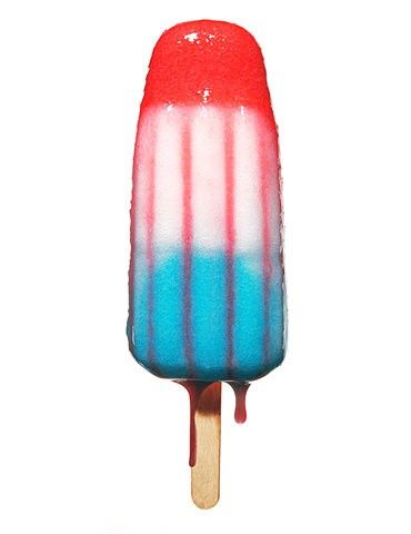 Turn this into an adult drink!! 1 1/2 oz UV Blue Vodka  3 oz cranberry juice  1 oz orange juice  tastes just like a Bomb pop! Rocket Pop, Moodboard Pngs, Bomb Pop, Ice Lolly, Ice Cream Truck, Diy Life Hacks, Diy Life, Adult Drinks, Popsicles