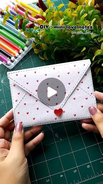 Artistic gurl 👩‍🎨 on Instagram: "DIY: handmade mini love notes ♥️
Dm to order 💫🌸
.
.
#handmadegifts #handmadecards #artideas #handmadewithlove #trendingreels #calendercards #threadheartcard #viralreels #minilovenotes #customizegifts" Mini Love Notes, Mini Love, Instagram Diy, Heart Cards, Love Notes, Diy Handmade, Twitter Card, Cards Handmade, Twitter Image