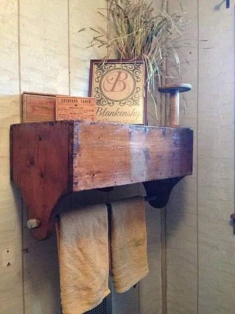 Recycle, Reuse and Repurpose! | Old tool box | Facebook Antique Repurposed Ideas, Old Wooden Boxes Ideas Decor, Old Box Decor Ideas, Repurposed Storage Ideas, Old Toolbox Decor Ideas, Wood Tool Box Ideas, Wooden Tool Box Decor, Wood Box Ideas Decor, Old Tool Boxes Repurposed