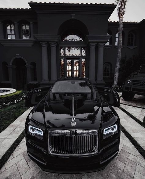 BLACK on Instagram: “#black #blackcat  #blackfriday  #blackveilbrides  #blackandwhitephotography  #blacknwhite  #blackwhite  #blacklist  #blacklab #blackbutler…” Black Houses, Rolls Royce Motor Cars, Ford Mustang Boss, Car Tattoos, Mustang Boss, Rolls Royce Phantom, Luxury Aesthetic, Black Luxury, Best Luxury Cars