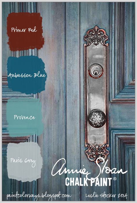 COLORWAYS Pinterest Photo of door provides inspiration for creating a blue translucent finish with Annie Sloan Chalk Paint®. Aubusson Blue, Paris Grey, Provence, Primer Red Distressed Doors, Chalk Paint Colors, Chalk Paint Projects, Annie Sloan Paints, Paint Paint, Hur Man Målar, Distressed Furniture, Painting Furniture, Chalk Paint Furniture