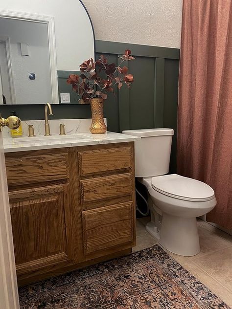 Decorate Small Bathroom, Bathroom Remake, Long Bathroom, Accessible Bathroom Design, Bathroom Redecorating, Vintage Bathroom Decor, Small Bathroom Makeover, Bathroom Remodel Designs, Upstairs Bathrooms