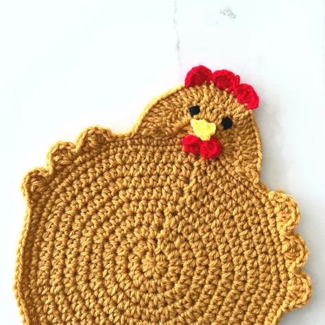 Crochet Chicken Trivet Pattern Free, Chicken Potholders Crochet Free Pattern, Chicken Pot Holders Crochet Free Pattern, Crochet Chicken Potholder Free Pattern, Crochet Rooster Pattern, Chicken Crochet Potholder, Spring Crochet Patterns, Hygge Crochet, Chicken Potholder