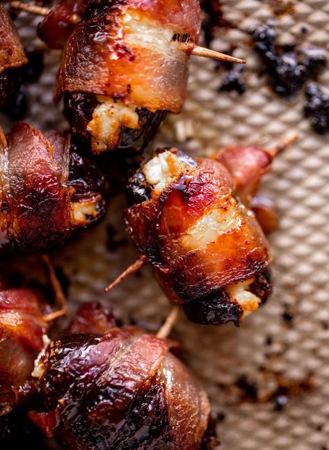 Bacon Wrapped Dates - Hot Honey Goat Cheese Bacon Wrapped Dates Smoked Bacon Wrapped Chicken, Hot Honey Bacon, Skewers Appetizers, Honey Bacon, Entree Ideas, Dates Stuffed, Warm Appetizers, Wrapped Dates, Football Appetizers