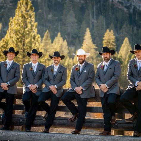 Ranch Style Wedding Groom & Groomsmen in Cowboy Hats Cowboy Groomsmen, Burgundy Pink Wedding, Western Groomsmen, Country Wedding Groomsmen, Ranch Style Wedding, Cowboy Groom, Ranch Style Weddings, Mark Mckenna, Groomsmen Wedding Photos