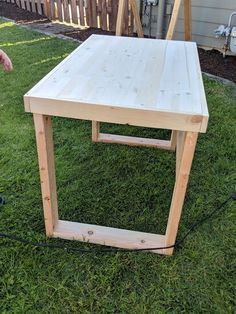 Homemade Desk, Build A Desk, Built In Computer Desk, Desk Build, Diy Corner Desk, Diy Office Desk, Diy Computer Desk, Desk Diy, Diy Desk Decor