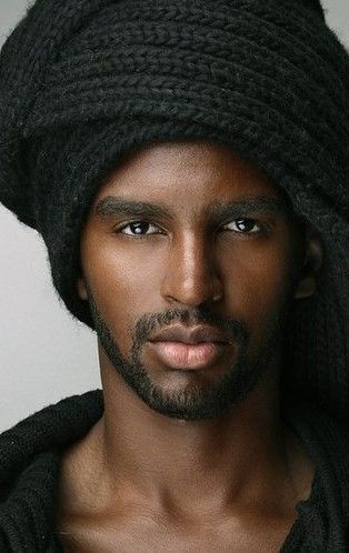 Somali men are beautiful.Apparently he is Somali Deep Eyes, Black Men Beard Styles, Black Men Beards, Beard Styles For Men, Full Lips, African Style, African Men, People Of The World, African Beauty