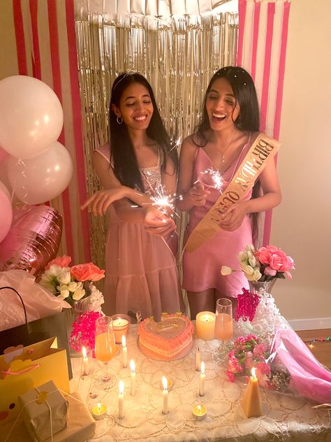 since the last birthday post did so well💝 Twins 18th Birthday Party Ideas, Sweet 16 Photos, 17th Birthday Ideas, Birthday Aesthetic, Birthday Ideas For Her, Birthday Post, Birthday Inspo, Birthday Shoot, Twin Outfits