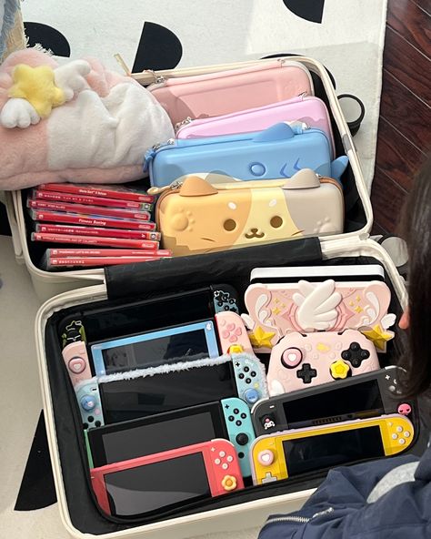 Travel Gaming Console Storage🤓 ———— 🥰 Add #geekshare and tag us to get featured! ———— . . . . . Global Shop: https://geekshare.com #nintendoswitch #switcholed #nintendoswitcholed #gamergirl #gamingsetup #gaminglife #gamer #gamerguy #gamerlife #nintendolife #pinkgamergirl #gamerlifestyle #pcgaming #cozygamer #cozygaming #girlgamers #kawaii Gaming Console Storage, Nintendo Aesthetic, Gaming Aesthetic, Friends Hanging Out, All The Bright Places, Nintendo Switch Case, Gamer Setup, Art Studio Room, Baby Pink Aesthetic