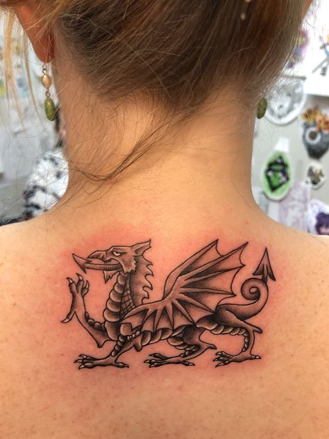 Welsh Dragon Tattoo Designs, Welsh Dragon Tattoo For Men, Wales Dragon Tattoo, Welsh Tattoo Ideas For Men, Welsh Dragon Tattoo Women, Wales Tattoo Ideas, Welsh Tattoo Ideas, Wales Tattoo, Welsh Dragon Tattoo