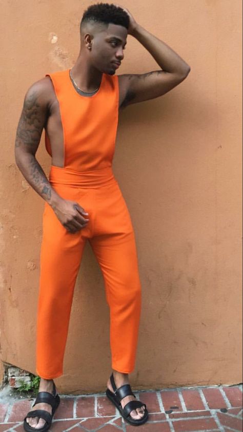 Neon Mens Fashion, Afropunk Men, Mode Queer, Black And White Outfits, Latest African Men Fashion, Outfits Edgy, Gay Fashion, Jumpsuit Men, Men Stylish Dress