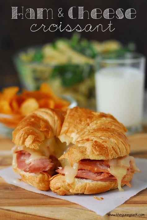 Ham And Cheese Croissants, Ham And Cheese Croissant, Croissant Sandwich, Cheese Croissant, Croissant Recipe, Ham Sandwiches, Ham Recipes, Chapati, Soup And Sandwich