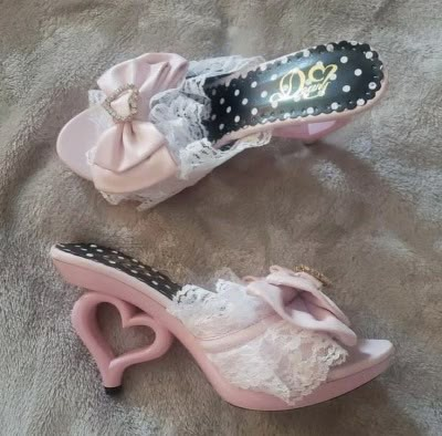 Hime Gal, Mcbling Fashion, Pretty Heels, Hime Gyaru, Fancy Shoes, Cute Heels, Girly Shoes, Shoe Inspo, Pretty Shoes