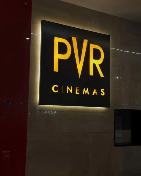 Gudi Padwa Snapchat Story, Cinema Hall Snapchat Story, Cinema Hall Snap, The Kerala Story Movie Snap, Movie Hall Aesthetic, Cinema Hall Aesthetic, Pvr Cinemas Snapchat, Pvr Cinemas, Movie Hall