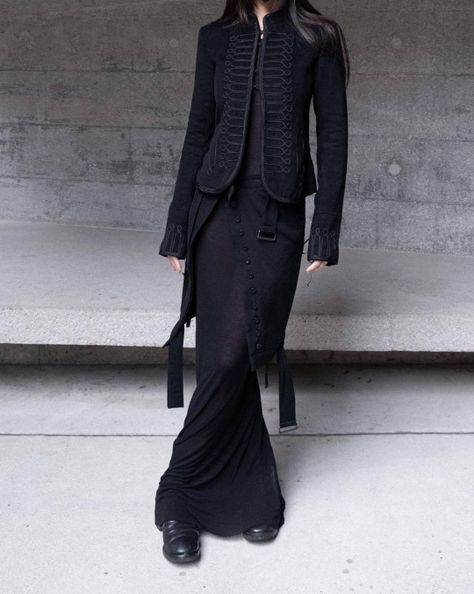 Ann Demeulemeester Skirt, Ann Demeulemeester Aesthetic, Rick Owens Aesthetic, Crazy Core, Rick Owens Skirt, Modern Vampire, Rick Owens Outfit, Witch Clothes, Rick Owens Dress