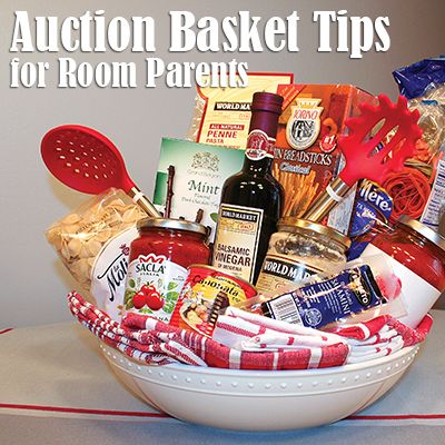 Are you helping out with the school auction this year? Room parents are often asked to organize a class basket to be donated for the event. So if you are on basket duty, we have some tips for you. School Auction Baskets, Reverse Raffle, Tricky Tray Baskets, Ffa Projects, Silent Auction Gift Basket Ideas, Quarter Auction, Winter Basket, Benefit Ideas, Basket Raffle