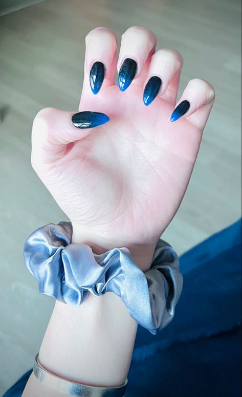 Non Binary Nail Art, Black And Blue Ombre Nails, Goth Graduation, Nail Inspo Goth, Black Ombre Nails, Dragon Custom, Black And White Nail Designs, Character Customization, Blue Nail Color