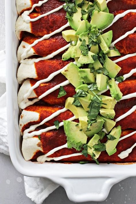 These dairy free chicken enchiladas are outrageously good! Super flavorful, easy to make and no fake cheese involved. Chicken Enchiladas No Cheese, Non Dairy Chicken Enchiladas, No Cheese Enchiladas, Dairy Free Dinner Party Recipes, Dairy Free Enchiladas Chicken, Enchiladas No Cheese, Dairy Free Chicken Enchiladas, Dairy Free Enchiladas, Chicken And Black Beans