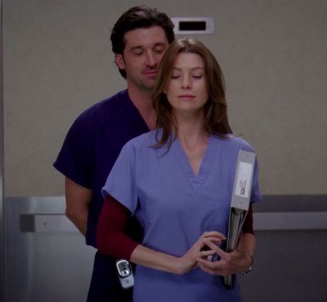 Merideth And Derek, Greys Anatomy Season 8, Greys Anatomy Logo, Greys Anatomy Season 2, Anatomy Aesthetic, Greys Anatomy Couples, Grey's Anatomy Doctors, Meredith And Derek, Grays Anatomy Tv