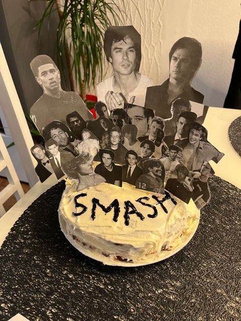 Hot Birthday Cake, Smash Cakes Ideas, Smash Cake Celebrities, Damon Salvatore Cake, Smash Celebrities, Ugly Hot Actors, Hot Men Cake, Celeb Crush Cake, Funny Bday Cakes