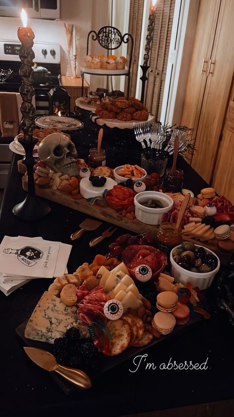 A kitchen island filled with Halloween deliciousness! There’s charcuterie boards with creepy eyeballs, skulls and worms. There’s desserts, there’s snacks, and most of all spooky vibes Halloween Snack Table, Diy Halloween Party, Halloween Snack, Halloween Party Snacks, Snack Table, Halloween Party Diy, Halloween Snacks, Halloween Food For Party, Party Snacks