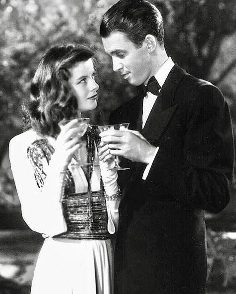 Katharine Hepburn & Jimmy Stewart - The Philadelphia Story (1940) Philadelphia Story, Klasik Hollywood, The Philadelphia Story, Kir Royale, Jimmy Stewart, Katherine Hepburn, Bruce Weber, Katharine Hepburn, Old Hollywood Stars