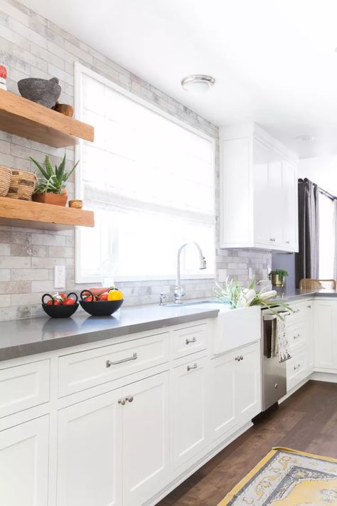 White Cabinets Gray Countertops, Kitchen With Gray Countertops, Kitchen Backsplash With White Cabinets, Gray Countertops, Backsplash Kitchen White Cabinets, Backsplash With White Cabinets, White Kitchen Countertops, Trendy Kitchen Tile, Trendy Kitchen Backsplash