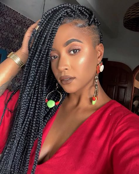 Box Braids With Shaved Sides Style Braids Shaved Sides, Box Braids Shaved Sides, Andis Clippers, Braids With Shaved Sides, Undercut Designs, Shaved Hair Designs, Shaved Side, Shaved Side Hairstyles, Top Braid