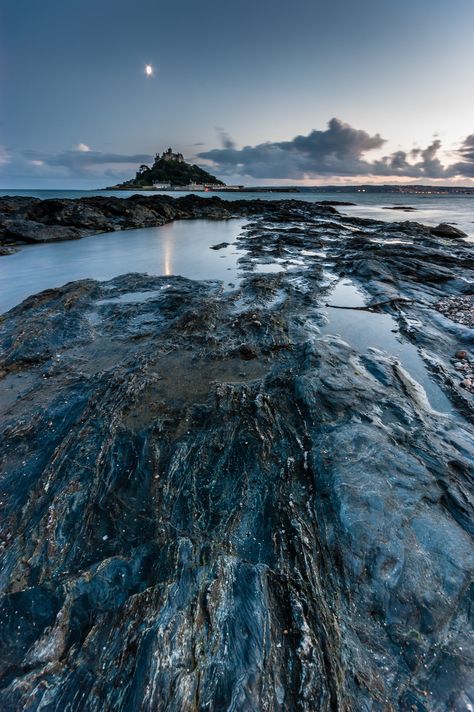 Marazion Cornwall, Side Ideas, St Michael's Mount, South West Coast Path, West England, Seascape Photography, West Cornwall, Devon And Cornwall, San Michele