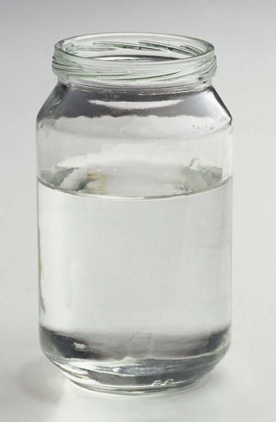 Instead of storing empty canning jars between canning food, fill them with water for use during an emergency.  Then pour out the water when you need to use the jar to can something. Provident Living, Water Survival, Emergency Prepardness, Doomsday Prepping, Natural Spring, Emergency Preparation, Emergency Food, Emergency Supplies, The Homestead