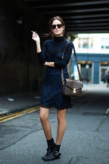 Gala Gonzalez, Shoreditch London, Louis Vuitton Sunglasses, Look Of The Day, A Walk, Women's Style, Street Fashion, Style Me, Celebrity Style