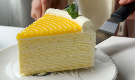 Lemon Crepe Cake with Lemon Curd Top Mango Crepe, Lemon Crepes, Crepe Cake Recipe, Cooking Tree, Crepes Filling, Mango Cake, Mille Crepe, Crepe Cake, Mango Puree