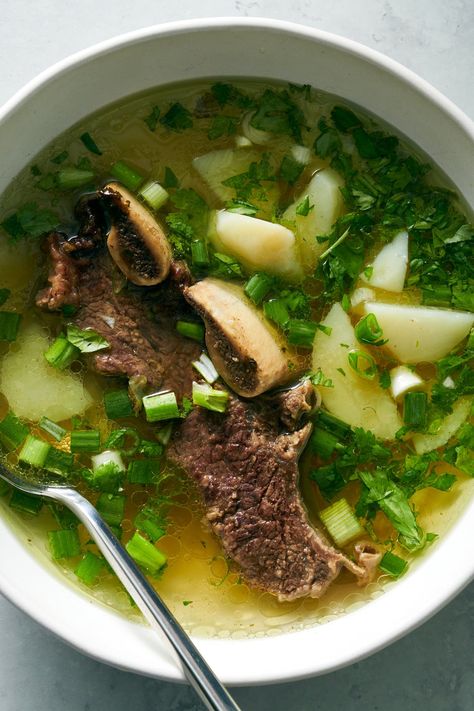 This Simple Colombian Beef and Potato Soup Is Full of Possibility - The New York Times Beef Rib Soup, Columbian Recipes, Rib Soup, Beef Rib, Grilled Oysters, Colombian Food, Beef And Potatoes, Nyt Cooking, Beef Short Ribs