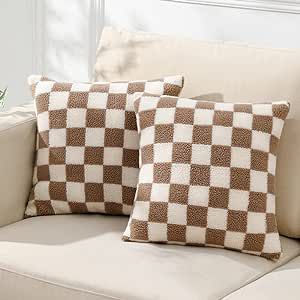 Brown Checkered Pillow, Cute Apartment Christmas Decor, Halloween Living Room, Sister Room, Throw Pillows For Couch, Square Pillows, Modern Pillow Covers, Couch Living Room, Plaid Pillow Covers