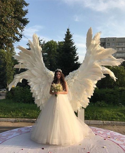 Giant Angel Wings, Wedding Angels, Angel Wings Costume, Black Ball Gown, Party Outdoor, Outdoor Wedding Decorations, A Wedding Dress, Victoria Secrets, Wedding Stage