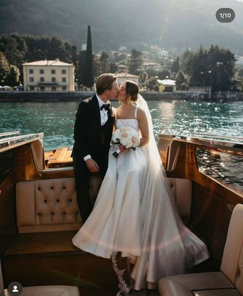 The 15 Best Honeymoon Destinations For a Romantic Getaway | Couple Aesthetic | Couples Travelling | Honeymoon Destinations That Are Romantic & In Your Budget Lake Garda Italy Wedding, Lake Como Elopement Photography, Lake Como Wedding Aesthetic, Lake Como Proposal, Sicily Elopement, Lake Como Elopement, Honey Moon Places, Dream Honeymoon Destinations, Boat Proposal