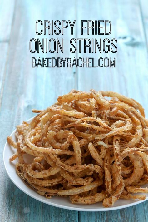 Onion Strings Recipe, Fried Onion Strings, Onion Strings, Onion Rings Recipe, Fried Foods, Crispy Onions, Onion Recipes, Fried Onions, Fried Food