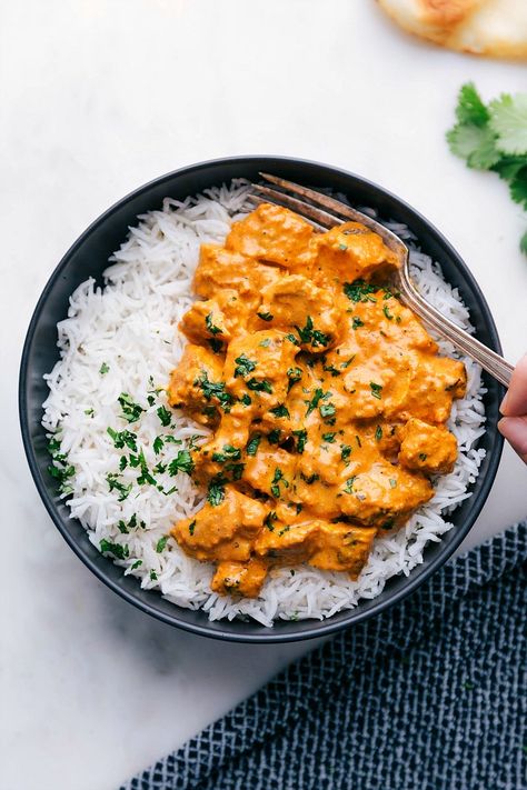 Turkey Entrees, India Recipes, Chicken Tikka Masala Recipes, Chelsea's Messy Apron, Tikka Masala Recipe, Indian Dinner, Recipes Indian, Chicken Dinners, Chicken Tikka Masala