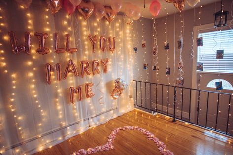 Small Proposal Ideas At Home, Small Proposal Ideas, Will You Marry Me, Cute Proposal Ideas, Romantic Lover, Proposal Party, Dream Proposal, Creative Proposals, Decor Business