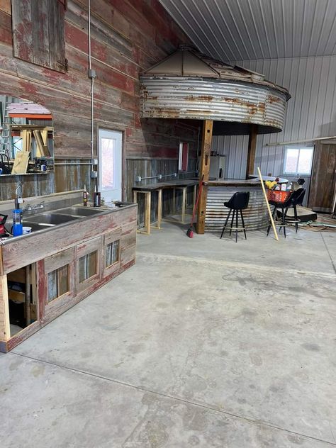 Garage Shop Interiors, Man Cave Shop Ideas, Garage Art Ideas, Shop Loft Ideas, Pole Barn Man Cave, Shop Bars, Vintage Garage Ideas, Barn Man Cave, Man Cave Barn